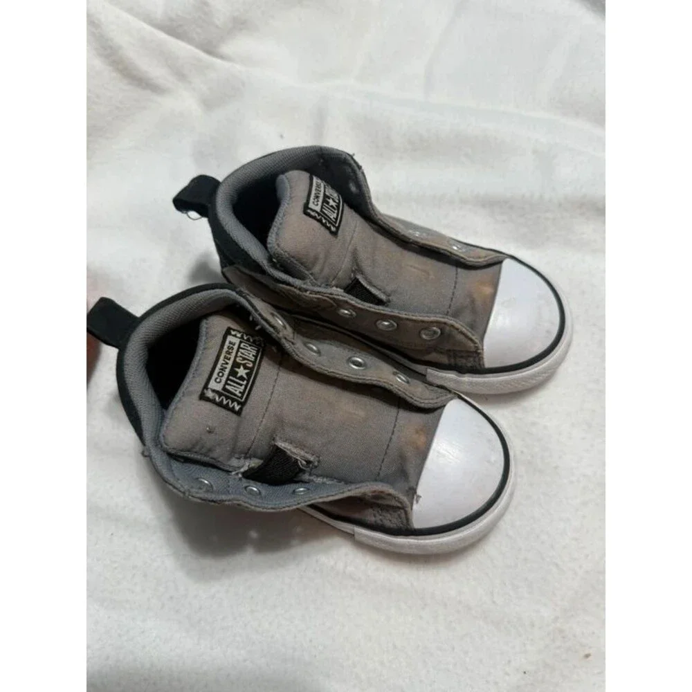 Male infant Converse sneakers size 8